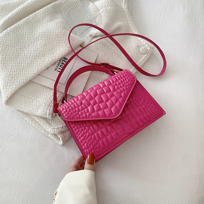 Crocodile Pattern Clamshell Bag